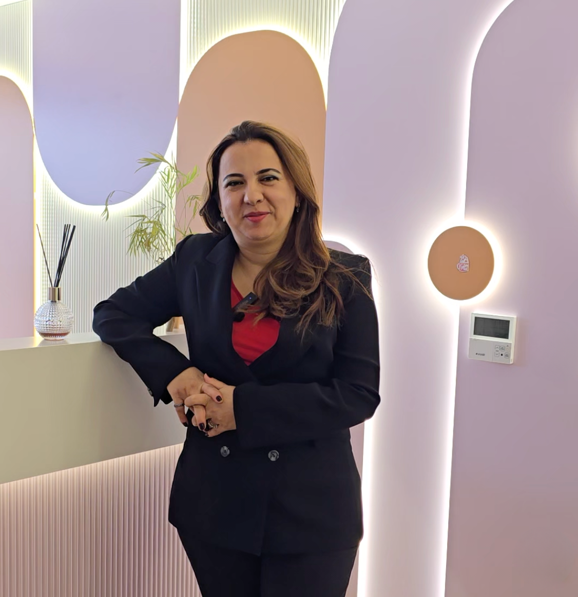 Op. Dr. Emel Arslan Yıldırım — Kadın Hastalıkları, Doğum ve Tüp Bebek Uzmanı